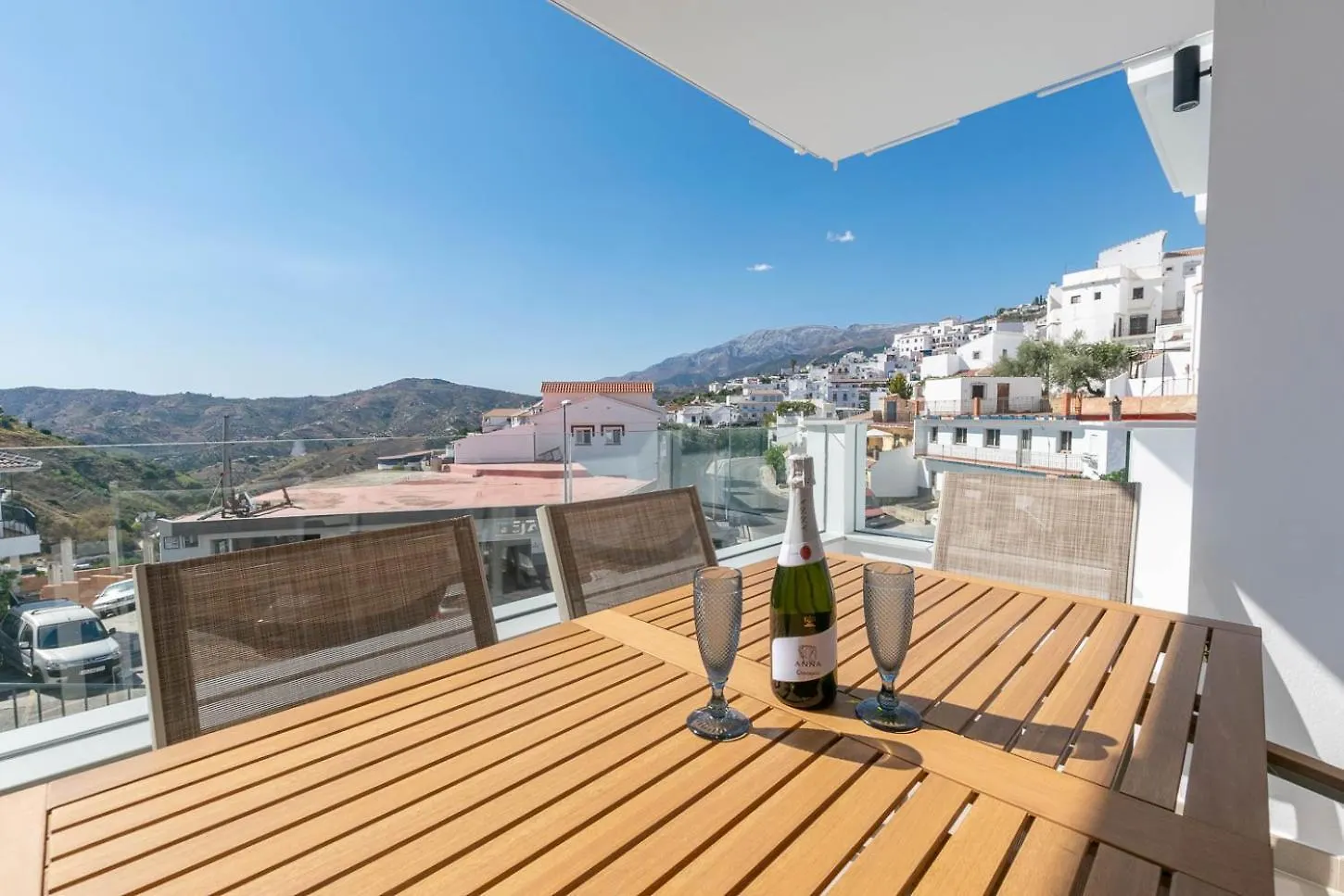 Modern Apartment In Competa I Spain